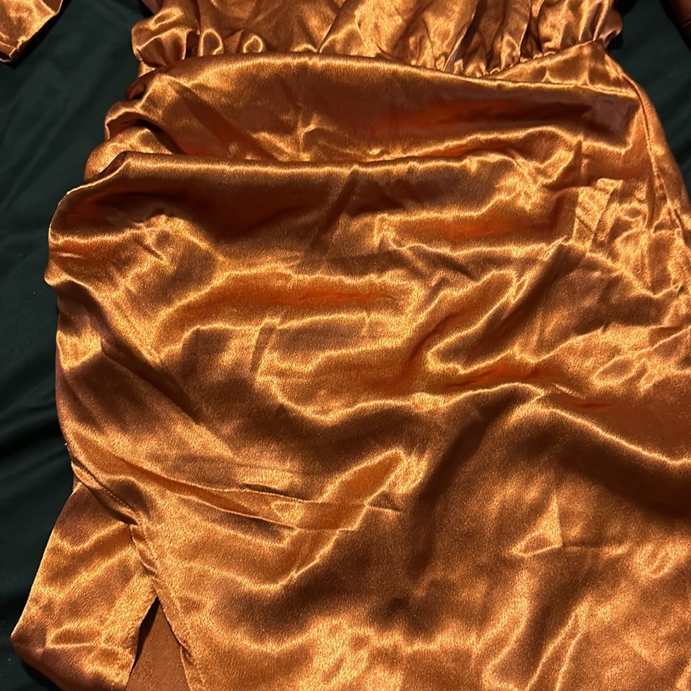 Dress - Picture 3 of 3